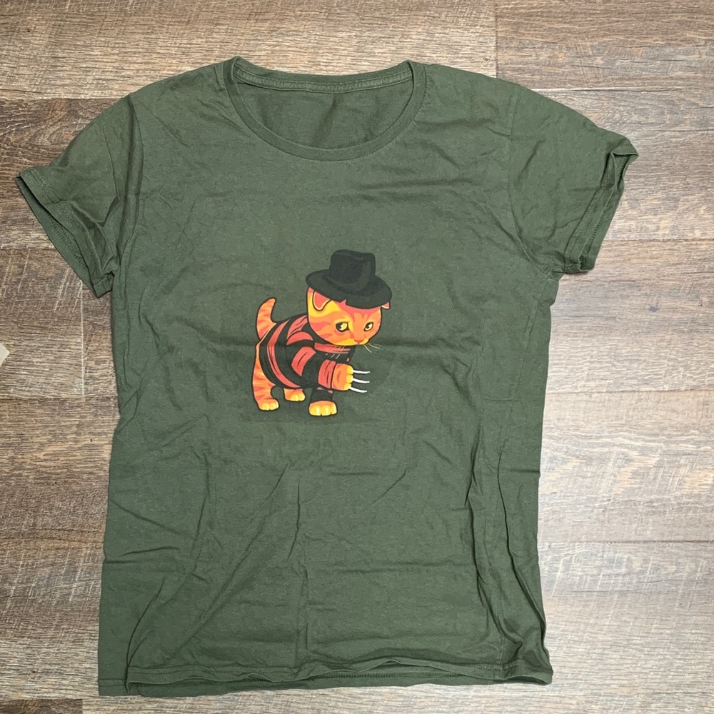 Woot! Nightmeow on Elm Street Freddie Krueger Halloween Cat T-Shirt Women's M